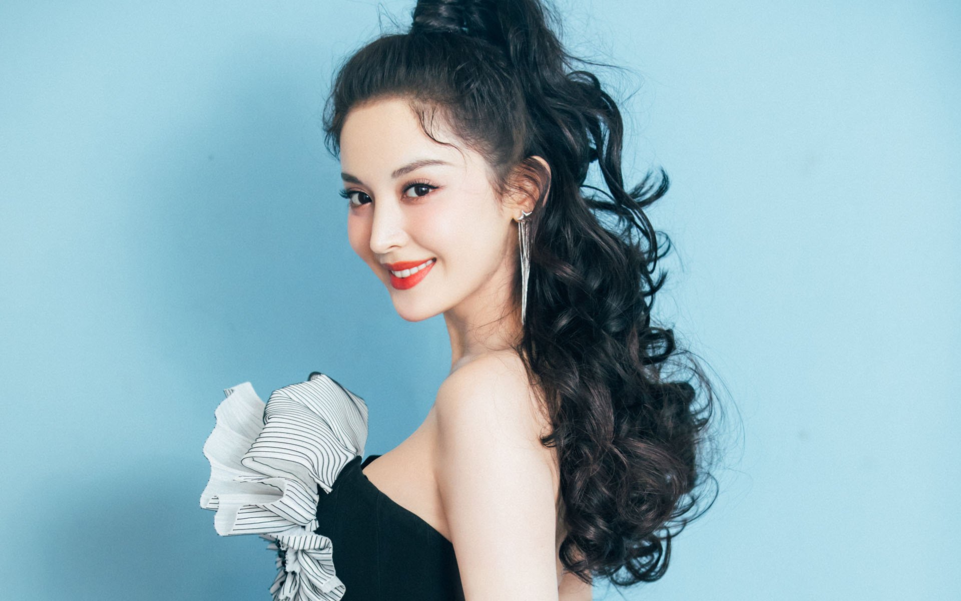 极速双城记,F1银石争锋与曼联闪电战的胜利哲学